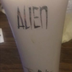 NWOT Alien  byThierry  Mugler 3.5 oz body lotion